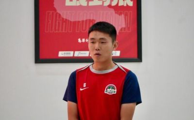 河南队举行保级壮行会 王上源:最重一战赢下三镇!
