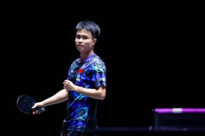 周启豪成国乒男单独苗 将和张本智和争夺四强席位