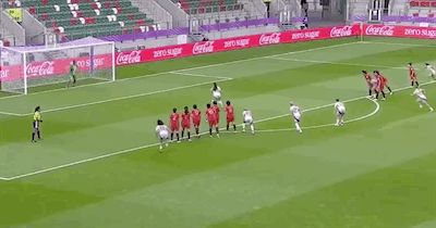半场：中国U20女足0-3西班牙，黄嘉欣送点，科门达多尔双响