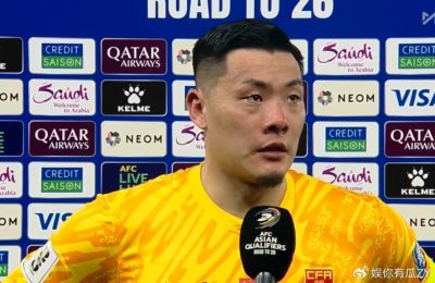 王大雷落泪了！国足0-1出局，19岁小将成遮羞布