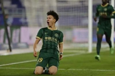 国脚回归中超仅10人首发 伊万赴工体观看京蓉之战