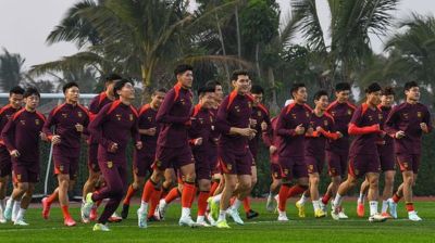 国足集训日程过半 队内良好氛围令众多国脚享受其中