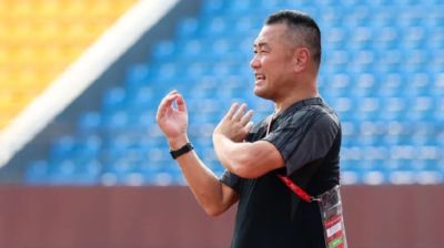 U17国家队主帅上村健一：保持训练强度 在试错中进步