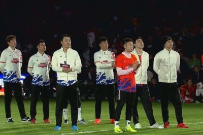85一代集体告别!冯潇霆、荣昊、李学鹏正式退役