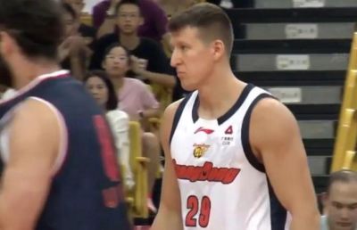9+6+7，广东外援首秀