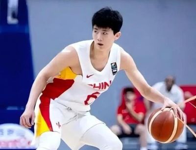 亚运会｜中国男篮大胜巴林队，小将李悦洲命中率100%