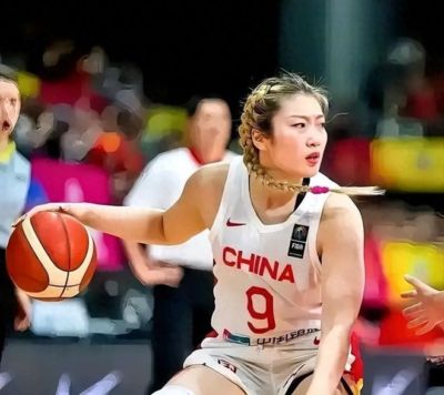李梦为何不受国家队重用？苏群：宫鲁鸣曾让CBA70分先生孙军走人