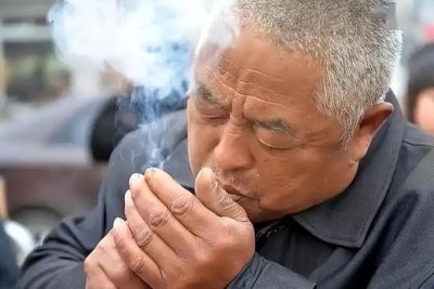 香烟再次成为关注对象！多名院士发现：糖尿病常抽烟，有5变化