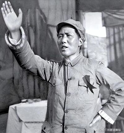 贺子珍坦言：遵义会议后，毛主席像是换了个人，原因让人心疼