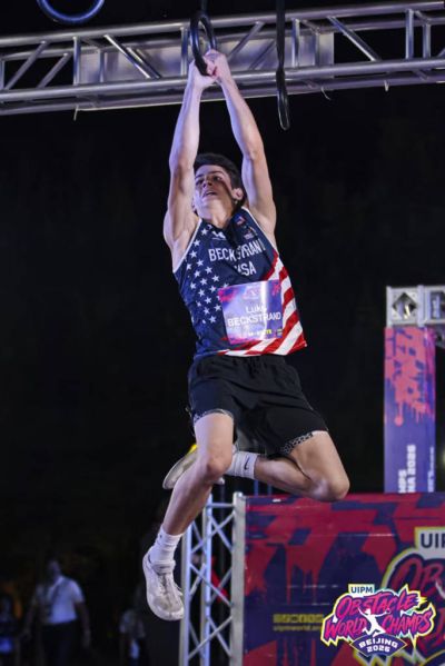 国际现代五项联盟2026障碍跑世锦赛落幕 混合接力赛精英组美国夺冠