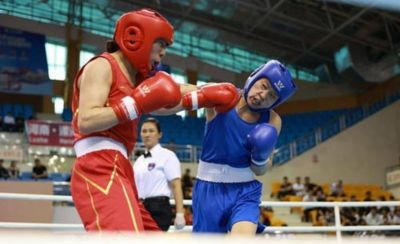 9.14日:上合青年拳击赛女选手场上出拳被闪避引争议!平均年龄仅18.7岁为何却遭质疑