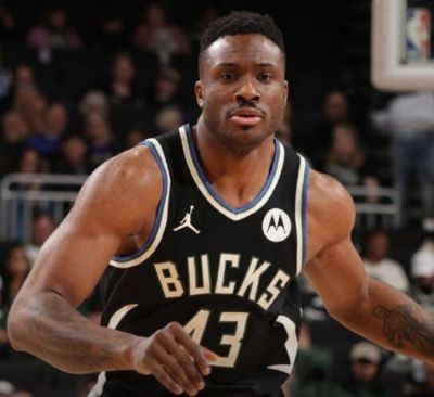最强关系户!终于告别NBA,字母哥也保不住他