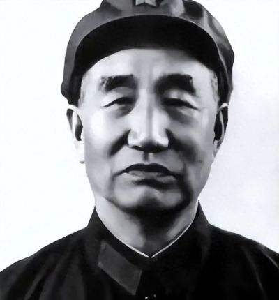 开国将帅中唯一绝交的元帅与上将：徐帅一生宽厚，为啥独独不理周纯全？