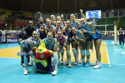 欧冠女排首轮土意6豪门均闯关 米兰3-0胜波尔图
