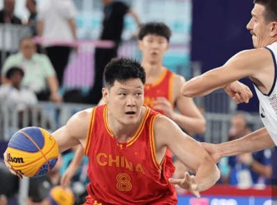 给力!中国三人男篮力克世界第1 张宁独揽11分