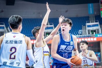 杨瀚森32+12青岛力克北控 卡巴21分江苏负深圳