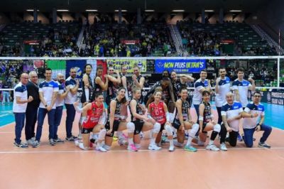 欧冠女排科内3-0横扫热舒夫 朱婷10分哈克夺18分