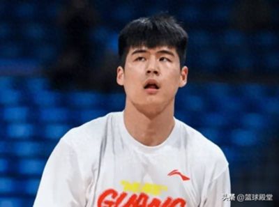广东大胜美国球队！陈家政+王洪泽+黄明依齐爆，卢卡首秀不错！