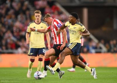 随着热刺0-0，阿森纳2-0，英超最新积分榜出炉：榜首易主