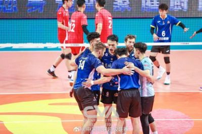 排超男排联赛上海3-1挫浙江领跑 南京3-2逆袭保定
