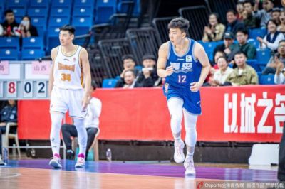 赵嘉义34分青岛胜山西 胡金秋21+9广厦胜宁波