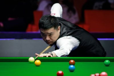 国锦赛正赛第5日丁俊晖2破百 6-4囧哥赛季首进4强