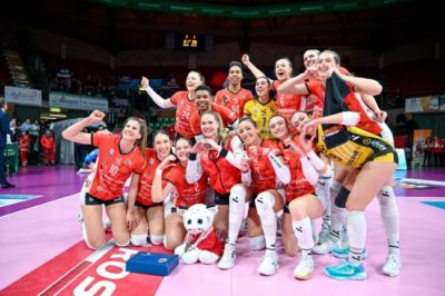 意甲女排斯坎迪奇米兰拿3分 诺瓦拉1-3不敌库内奥