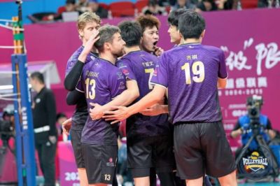 排超男排A级沪冀两强涉险同获4连胜 山东3-0江苏