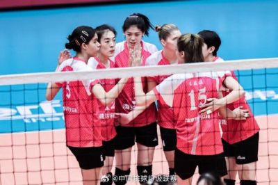 排超女排联赛津沪苏完胜夺开门红 小彩娃发球11分