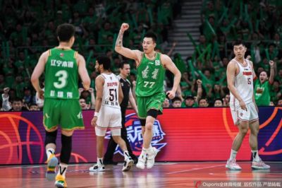 赵继伟31+13辽宁3-2淘汰广东 总决赛对阵新疆