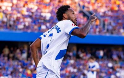 1-1！37岁阿森纳传奇西甲绝平救主 连续5轮破门造7球 助升班马不败