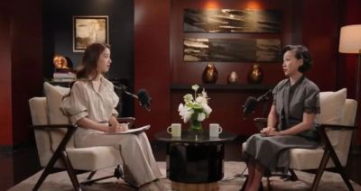 恐怕连刘强东都没想到，如今32岁的章泽天，在何超琼的提携与支持下，竟迎来了自己的高光时刻
