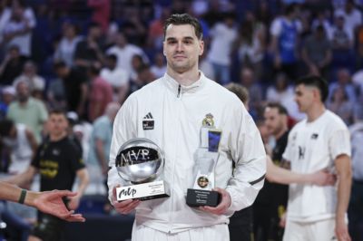 号码专家：海佐尼亚新赛季将穿骑士10号 该号码上一任主人为加兰