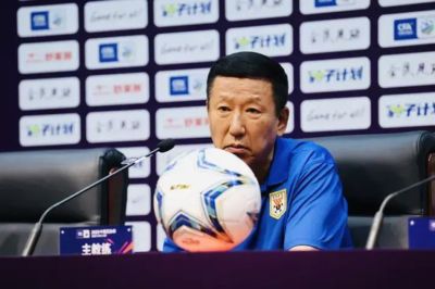 崔康熙直言没退路 解读战术安排 李源一向球迷道歉