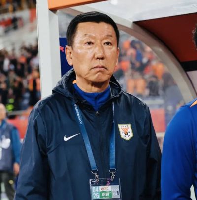 崔康熙承担责任 直言球员很可怜 回怼上海记者提问