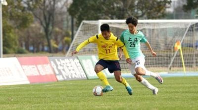金元足球毁了联赛 但高收入是家长让孩子踢球最朴素的理由