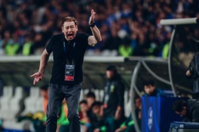 逆转到被绝平！申花吞下苦果 固执斯卢茨基遭质疑