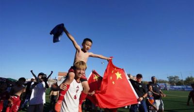 9场狂进17球！中国足球8岁小将大闪耀：带队夺冠包揽金靴+MVP