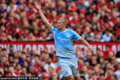 Manchester德比：B费红牌、哈兰德VAR改判，曼城1-0客胜曼联