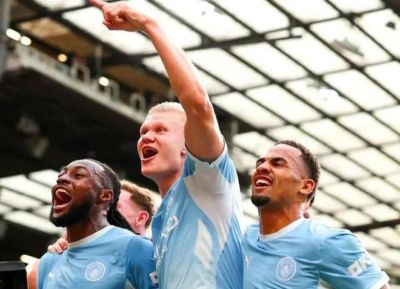 曼联0-1负曼城 英超官方承认VAR误判