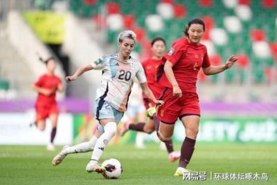 U20女足1-3不敌西班牙？我们小组出线且踢出了拼搏精神