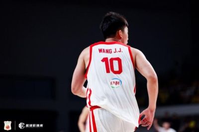 场均15.5分9板，王俊杰两战撑起锋线