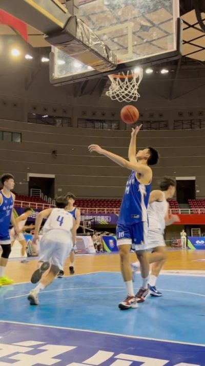 香港金牛“全国U19青年篮球比赛”第二战 不敌南京同曦U19梯队