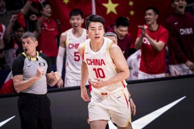 14日名古屋亚运会：王俊杰“杀疯”了，中国男篮造惨案 复仇战完胜
