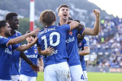 2-1！39岁小法意甲封神 率黑马双线4连胜+开局不败 创队史75年纪录
