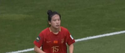 黄嘉欣进球难救主，中国U20女足以1-3不敌西班牙，首战小组赛失利