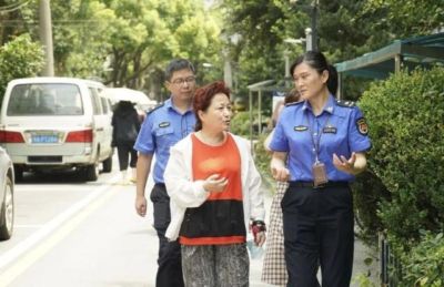 前女足国脚高宏霞曝退役后当城管19年 网友：这是在回应刘先生？