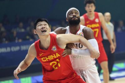 正好侃球｜亚运男篮44分大胜菲律宾 三连胜锁定小组头名