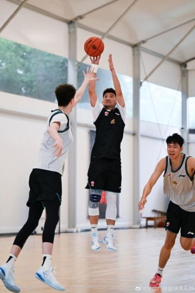 倒计时30天，他还在加练：休赛期没有空白期