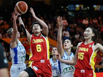 CCTV5直播中国女篮战泰国，张子宇无人能挡，王思雨位置谁接替？
